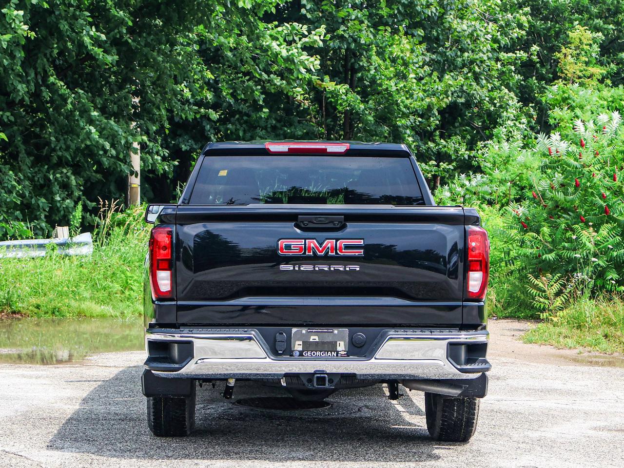 2026 GMC Sierra 1500 PRO Photo