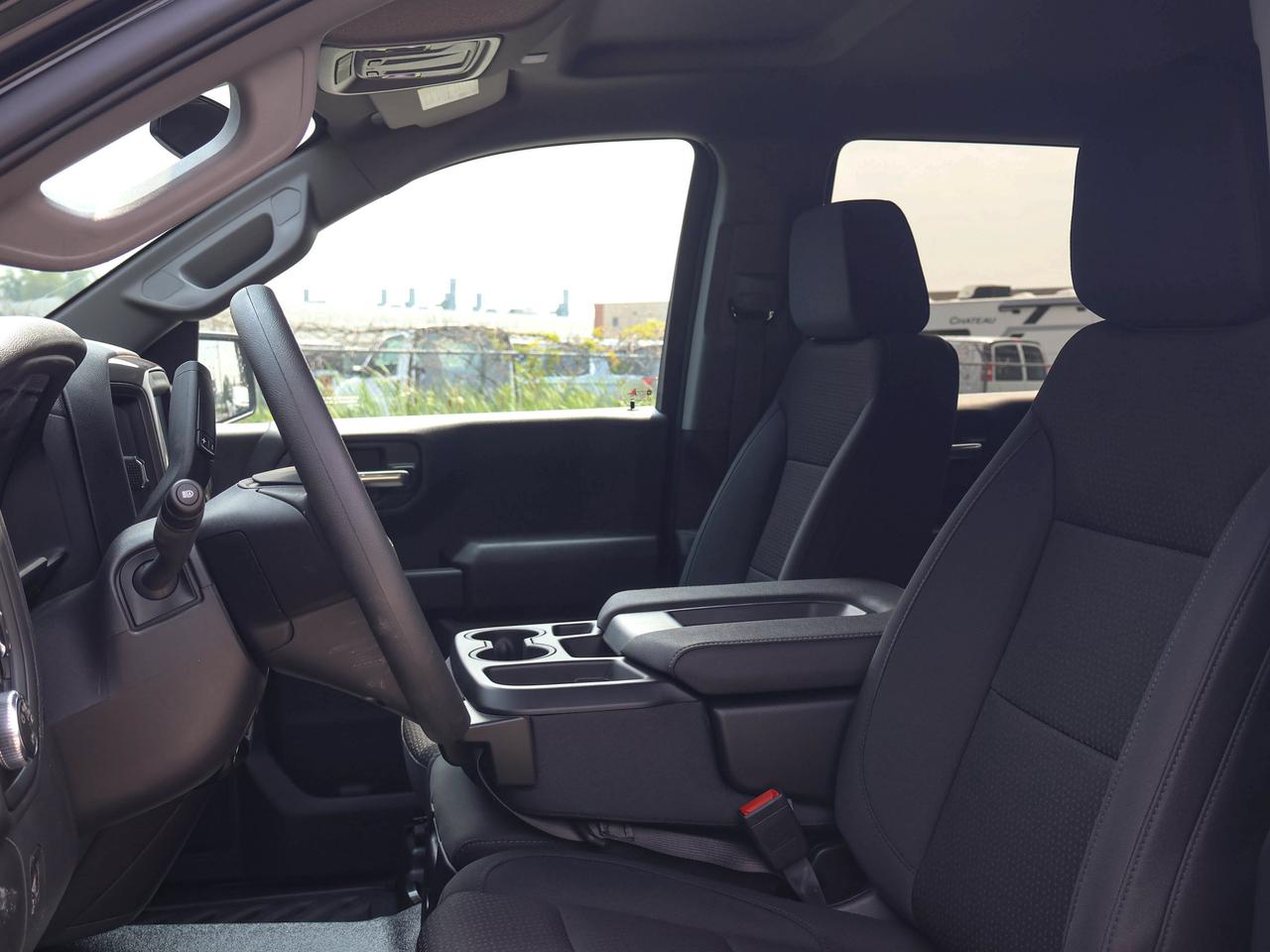 2026 GMC Sierra 1500 PRO Photo