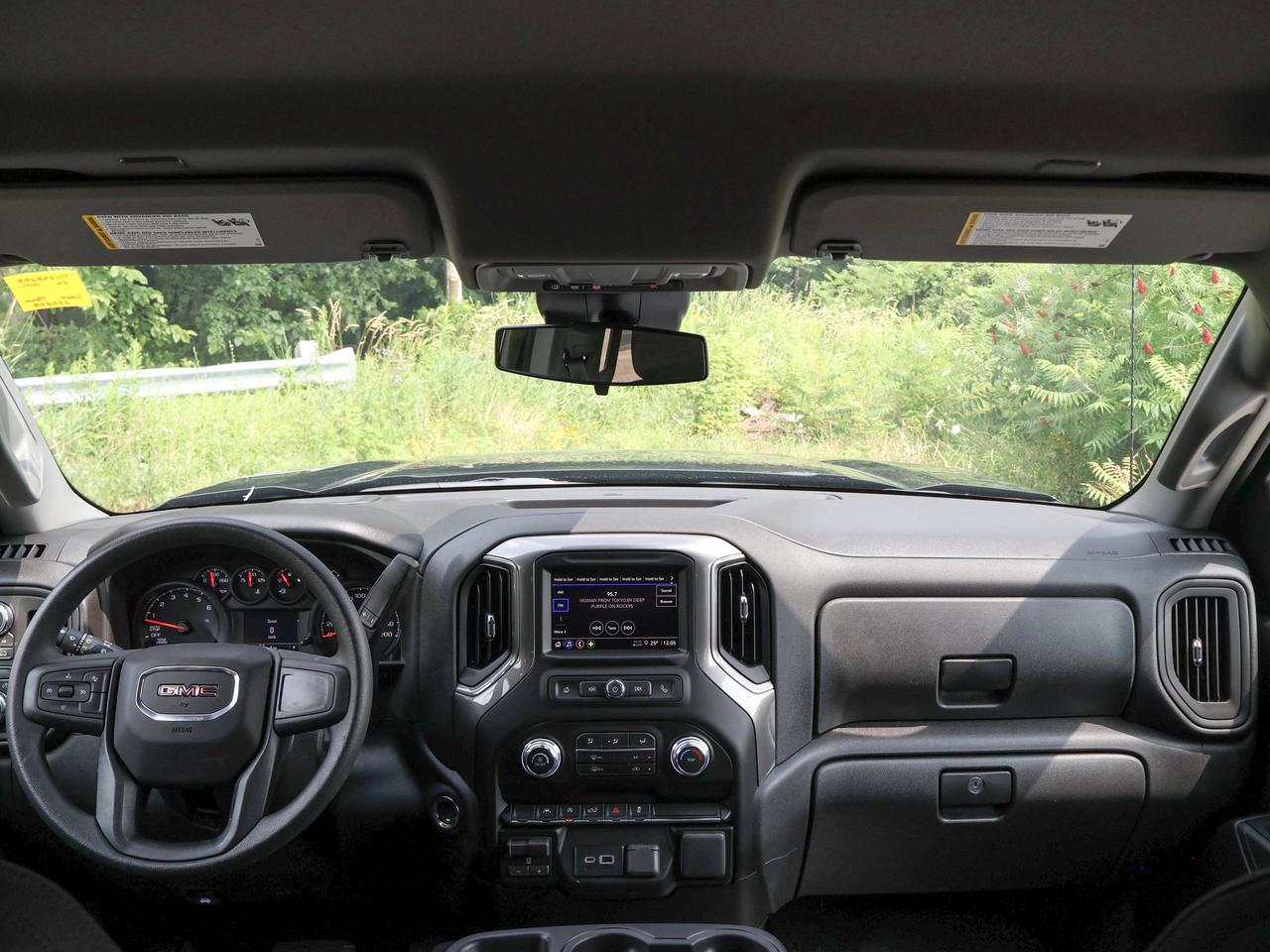 2026 GMC Sierra 1500 PRO Photo