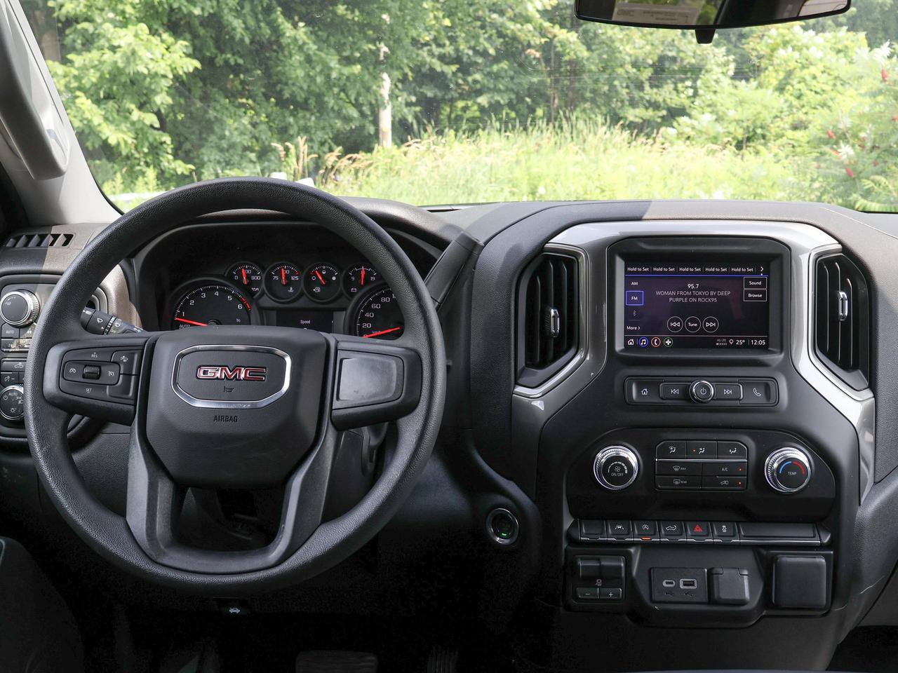 2026 GMC Sierra 1500 PRO Photo