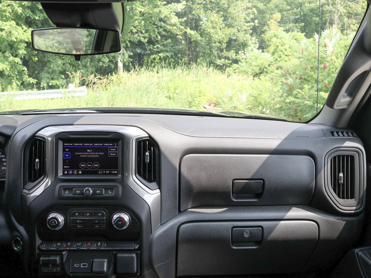2026 GMC Sierra 1500 PRO Photo
