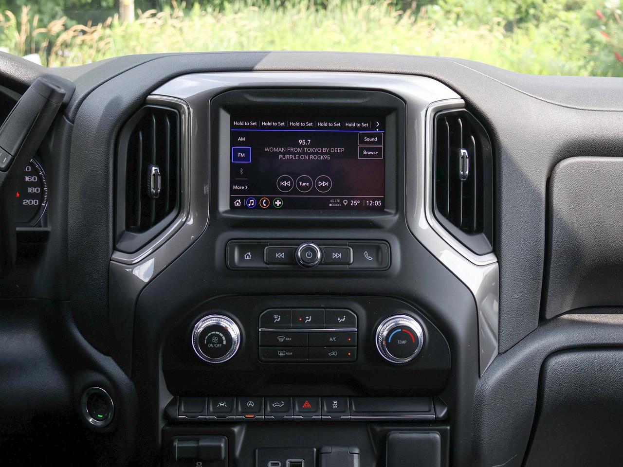 2026 GMC Sierra 1500 PRO Photo