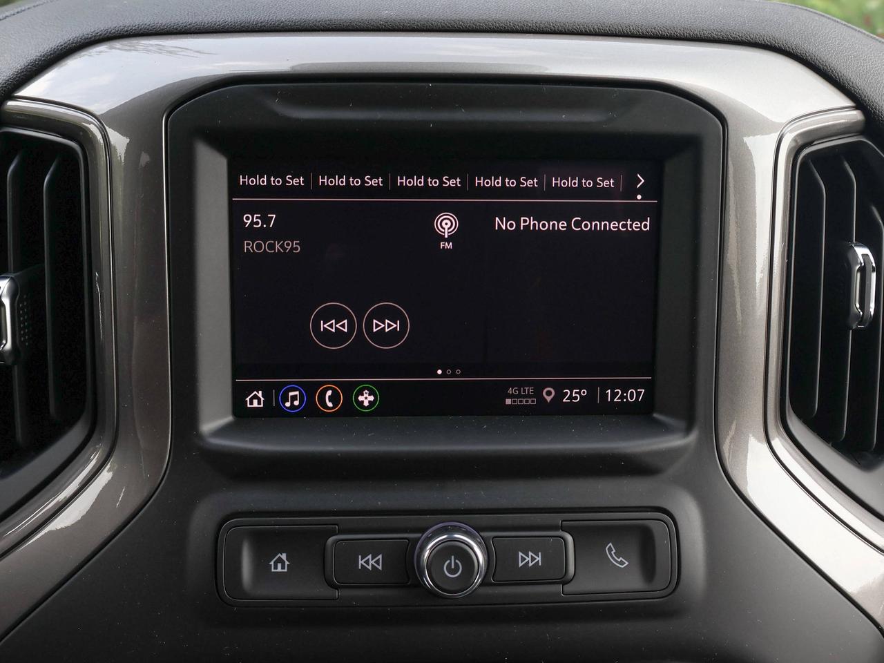 2026 GMC Sierra 1500 PRO Photo