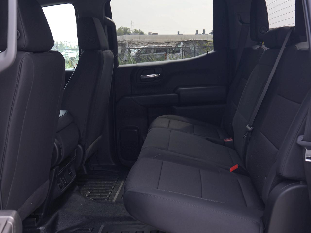 2026 GMC Sierra 1500 PRO Photo