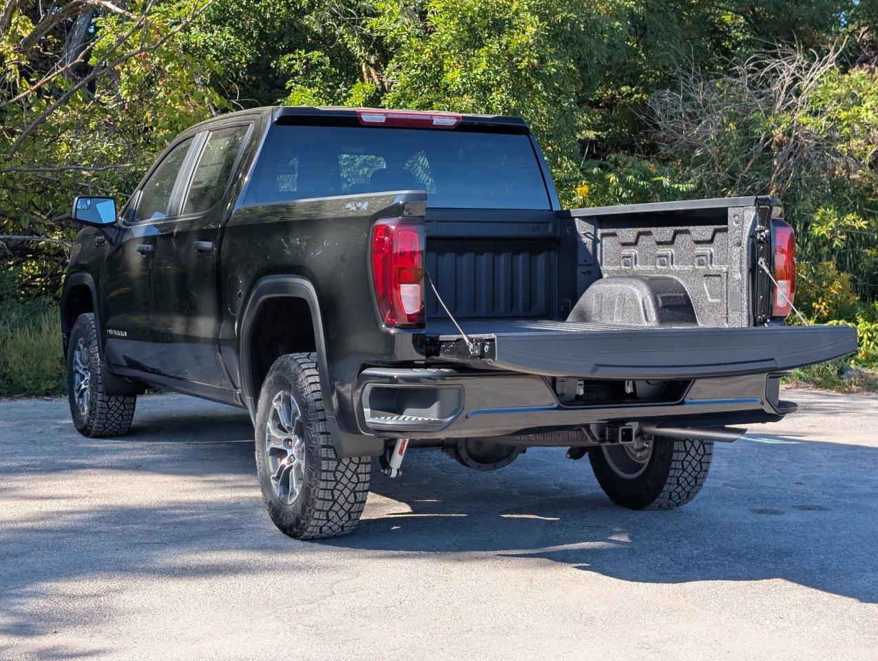 2026 GMC Sierra 1500 PRO Photo