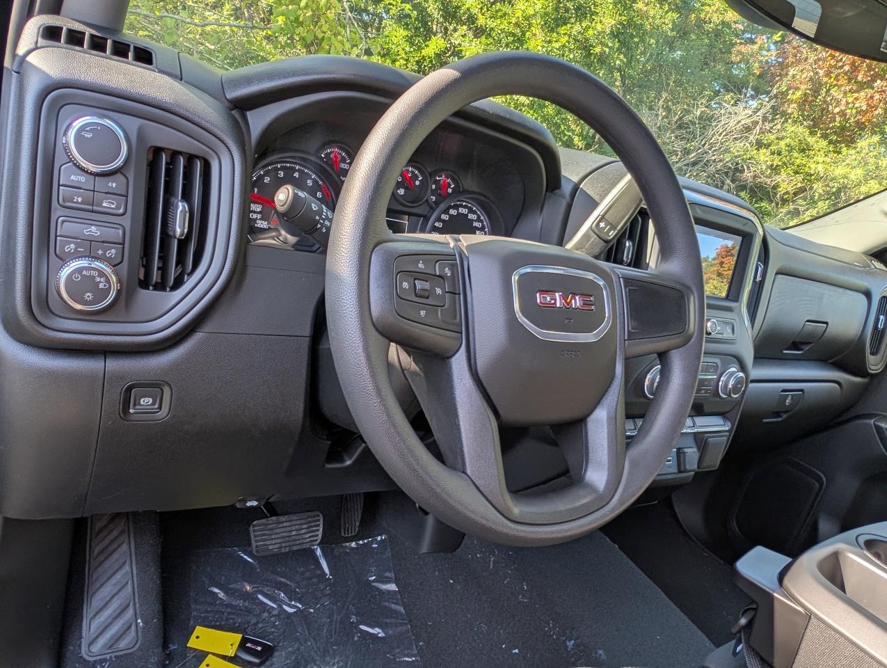 2026 GMC Sierra 1500 PRO Photo