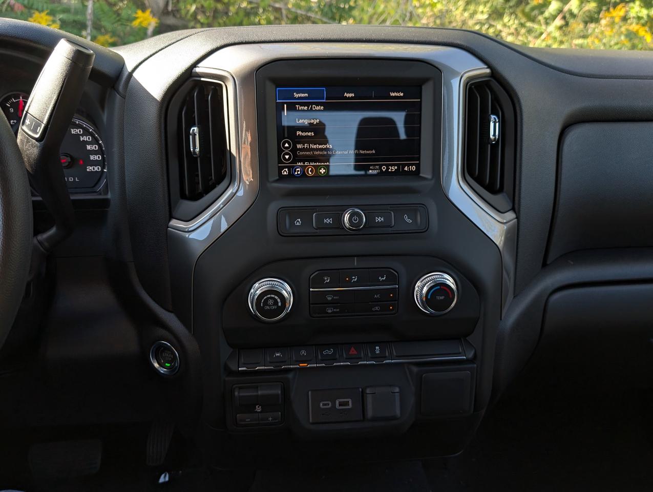 2026 GMC Sierra 1500 PRO Photo