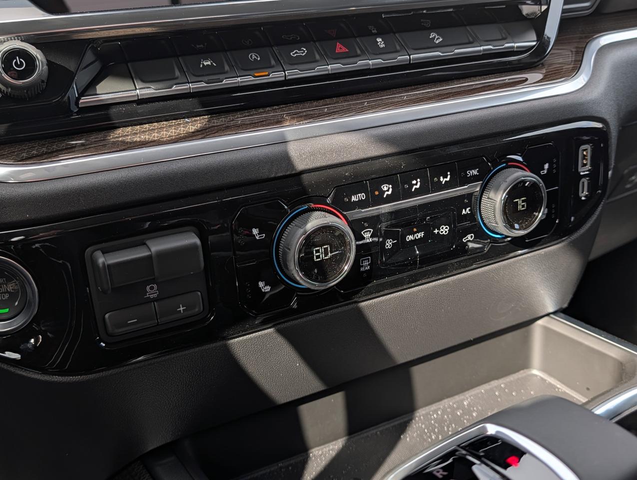 2026 Chevrolet Silverado 1500 RST Photo