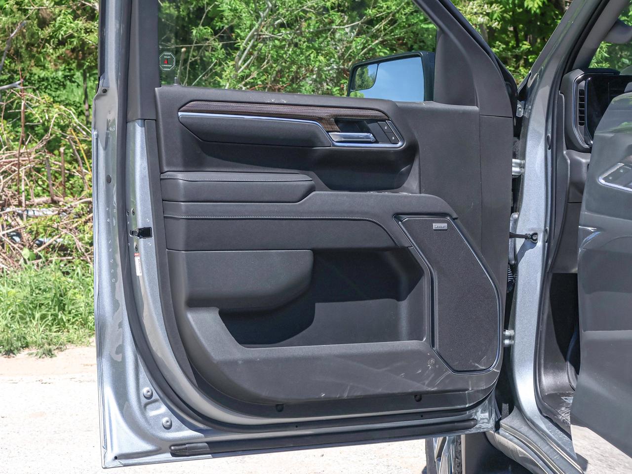 2026 Chevrolet Silverado 1500 RST Photo