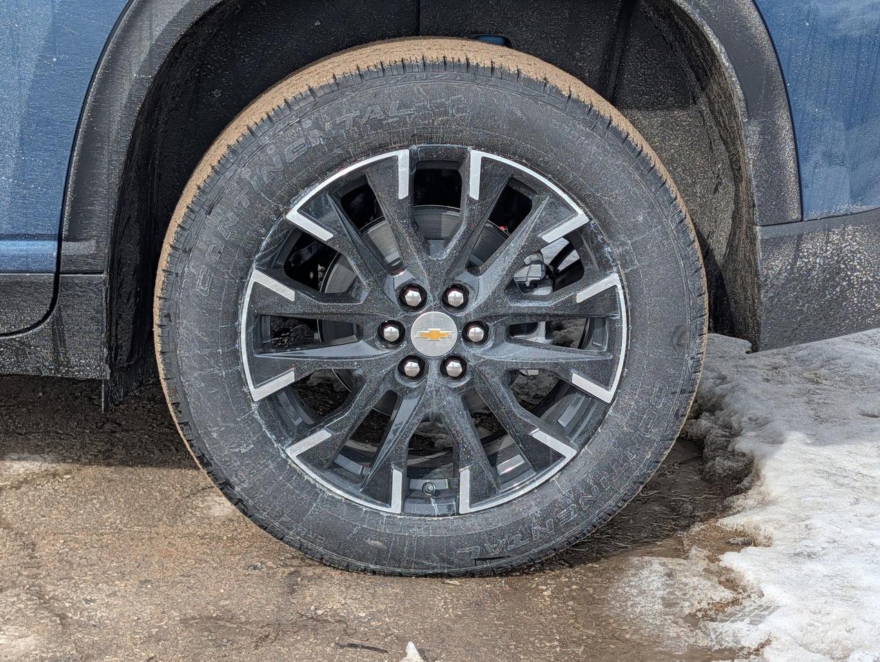 2026 Chevrolet Traverse LT Photo