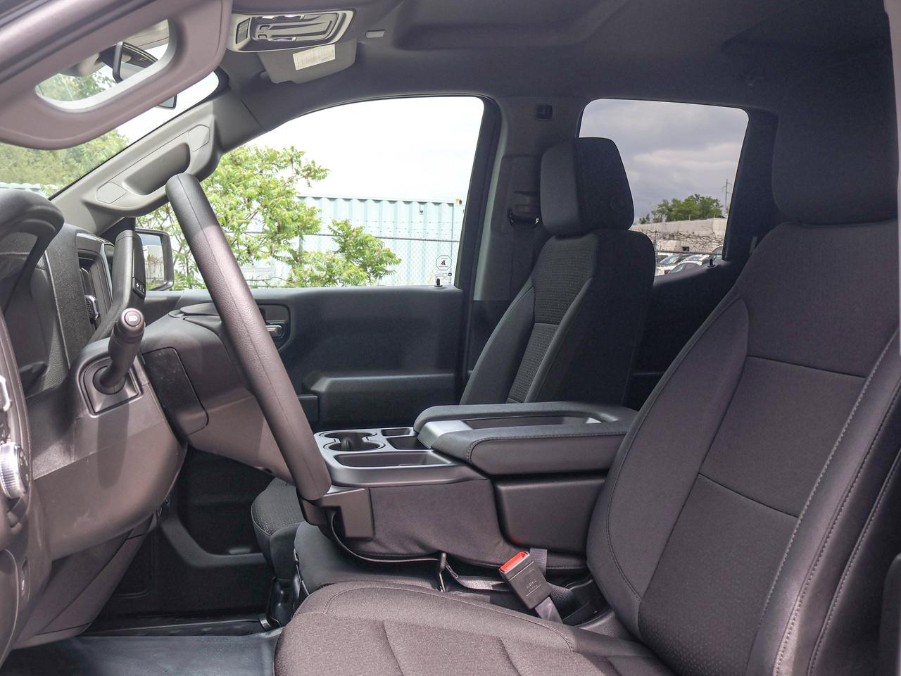 2026 GMC Sierra 1500 PRO Photo