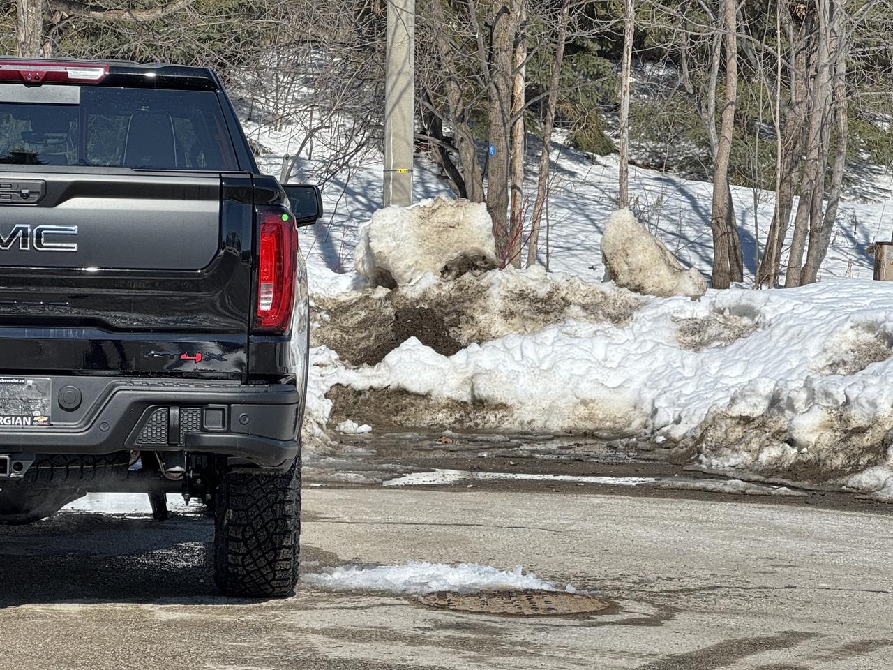 2026 GMC Sierra 1500 AT4 Photo