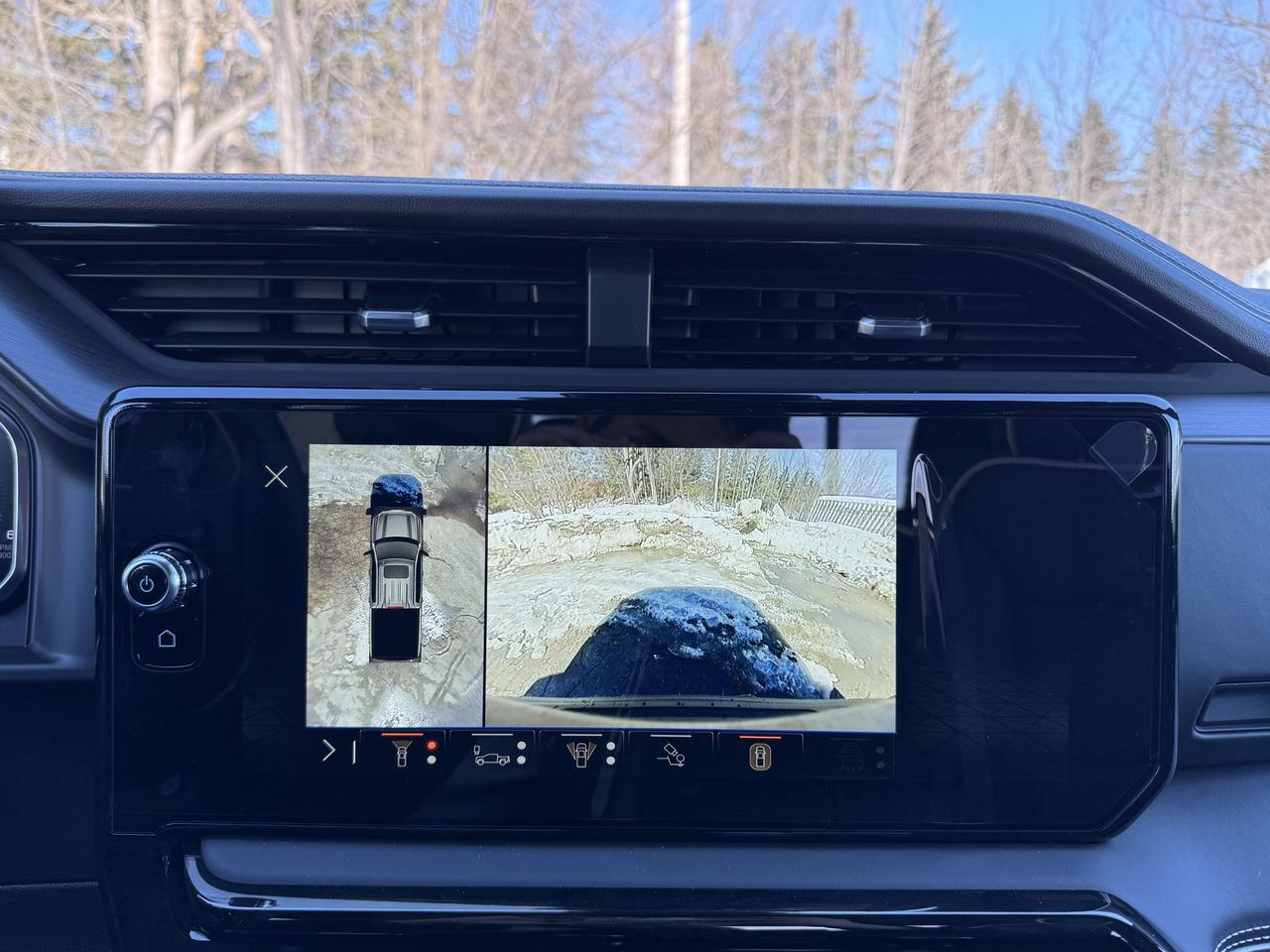 2026 GMC Sierra 1500 AT4 Photo