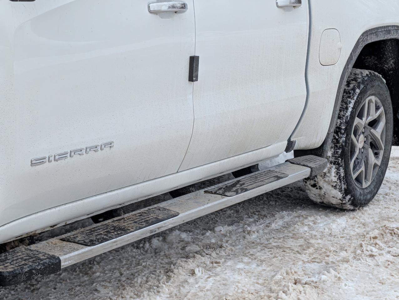 2026 GMC Sierra 1500 SLT Photo