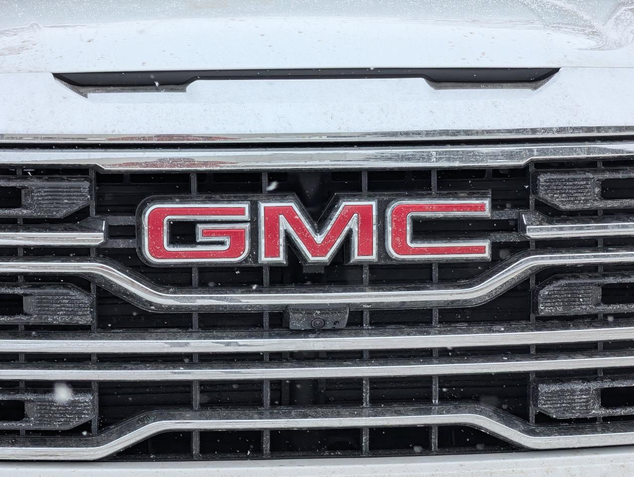 2026 GMC Sierra 1500 SLT Photo