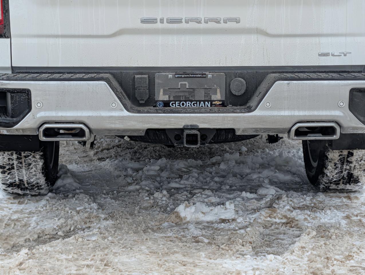 2026 GMC Sierra 1500 SLT Photo