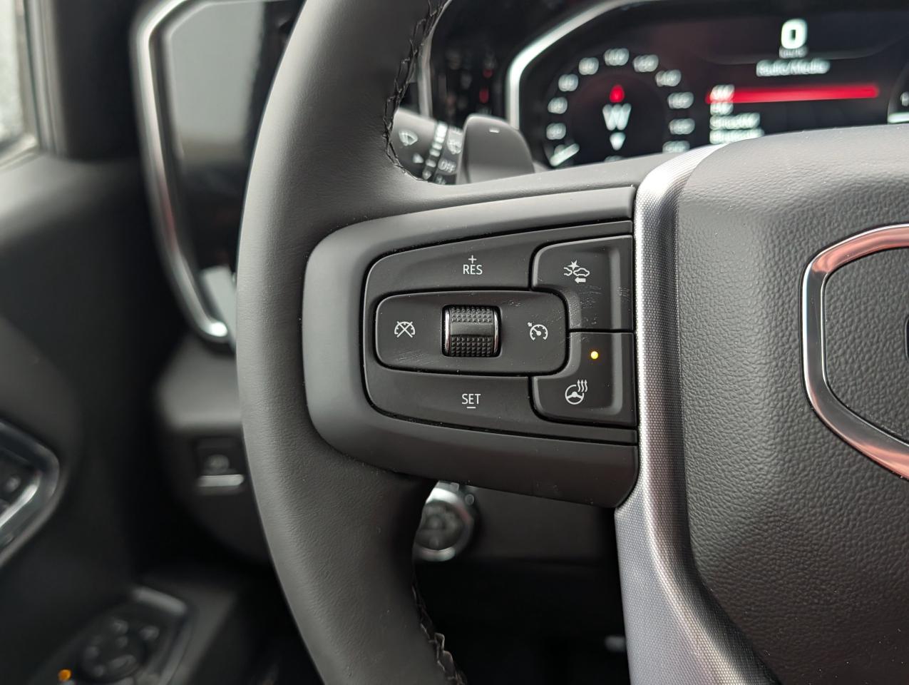 2026 GMC Sierra 1500 SLT Photo