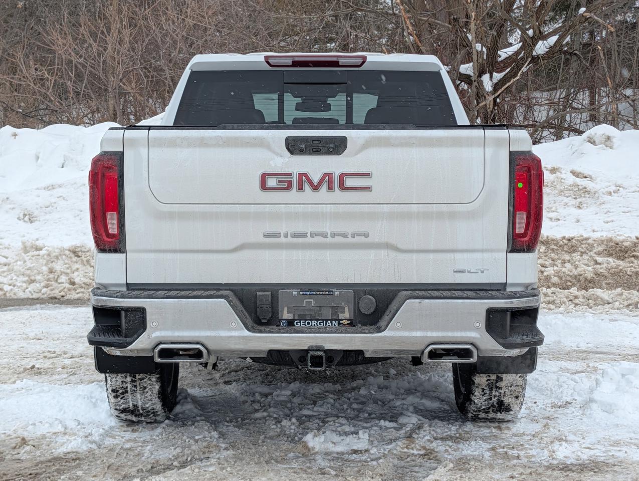 2026 GMC Sierra 1500 SLT Photo