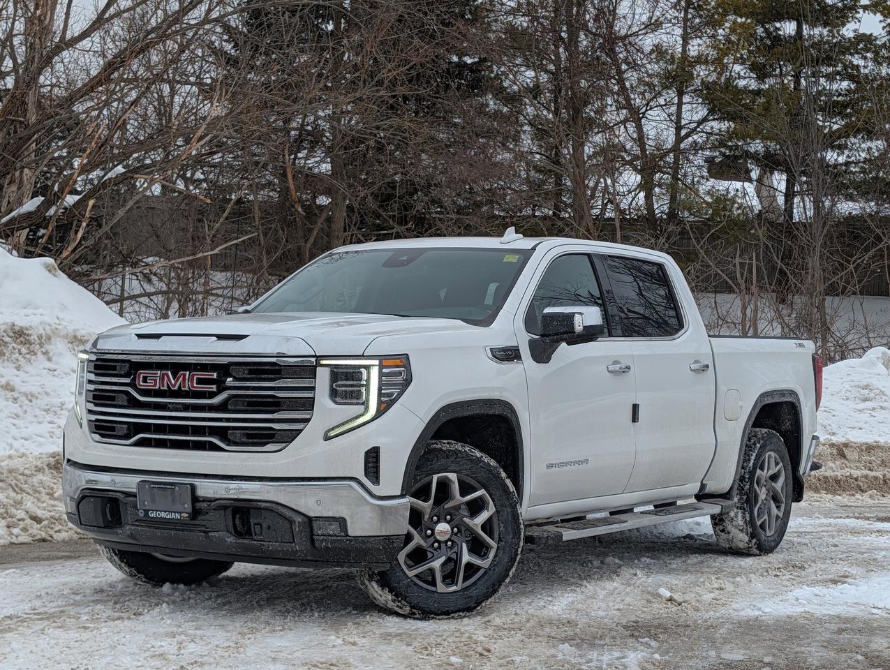 2026 GMC Sierra 1500 SLT Photo