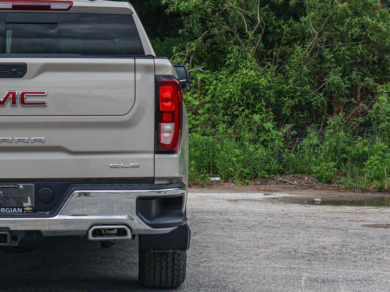 2026 GMC Sierra 1500 SLE Photo