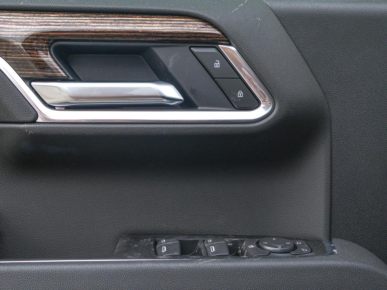 2026 GMC Sierra 1500 SLE Photo
