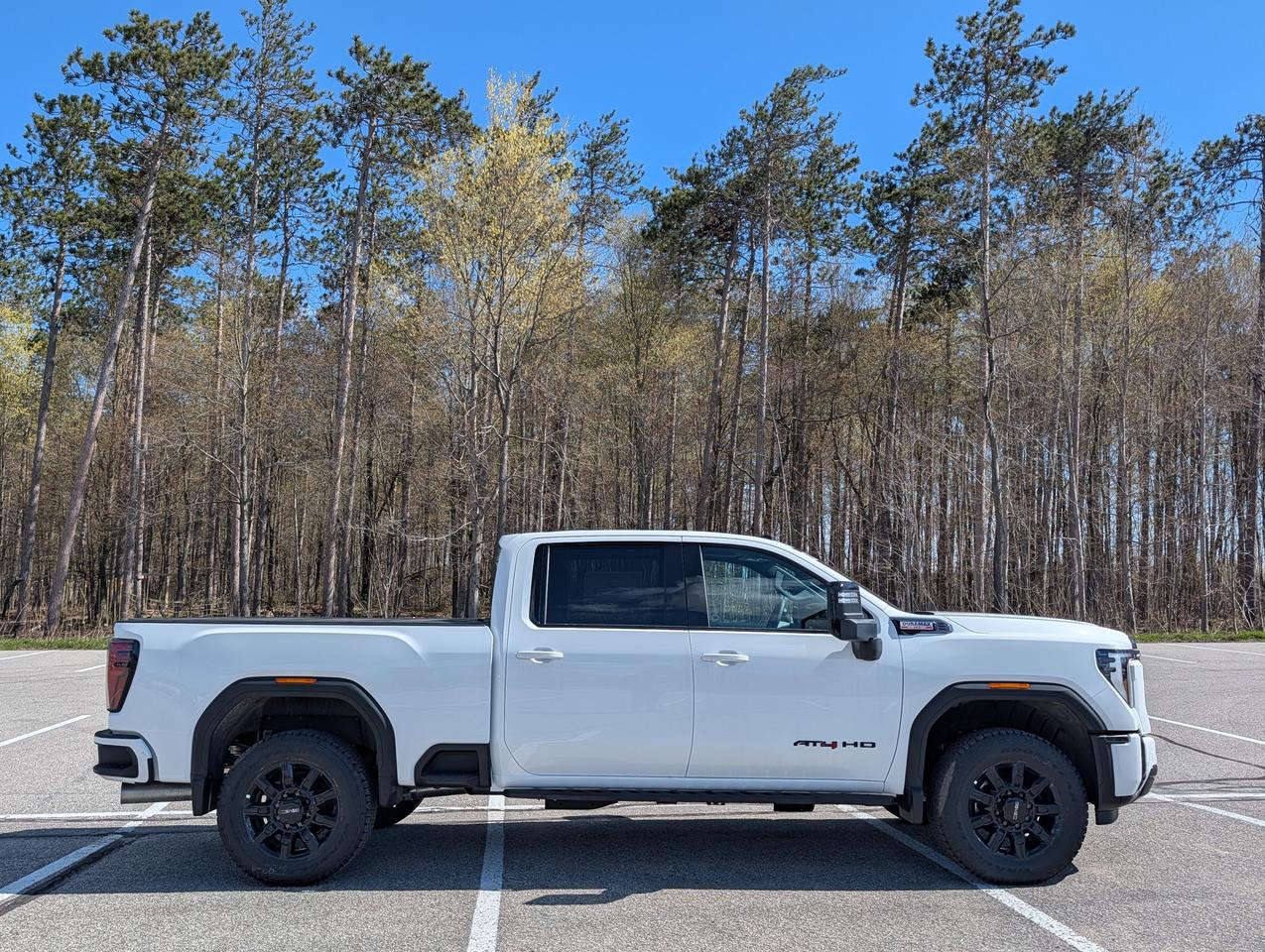 2026 GMC SIERRA 2500HD AT4 Photo