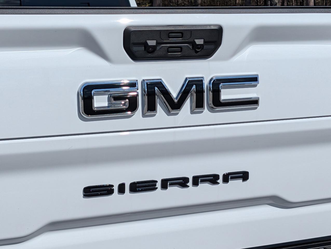 2026 GMC SIERRA 2500HD AT4 Photo