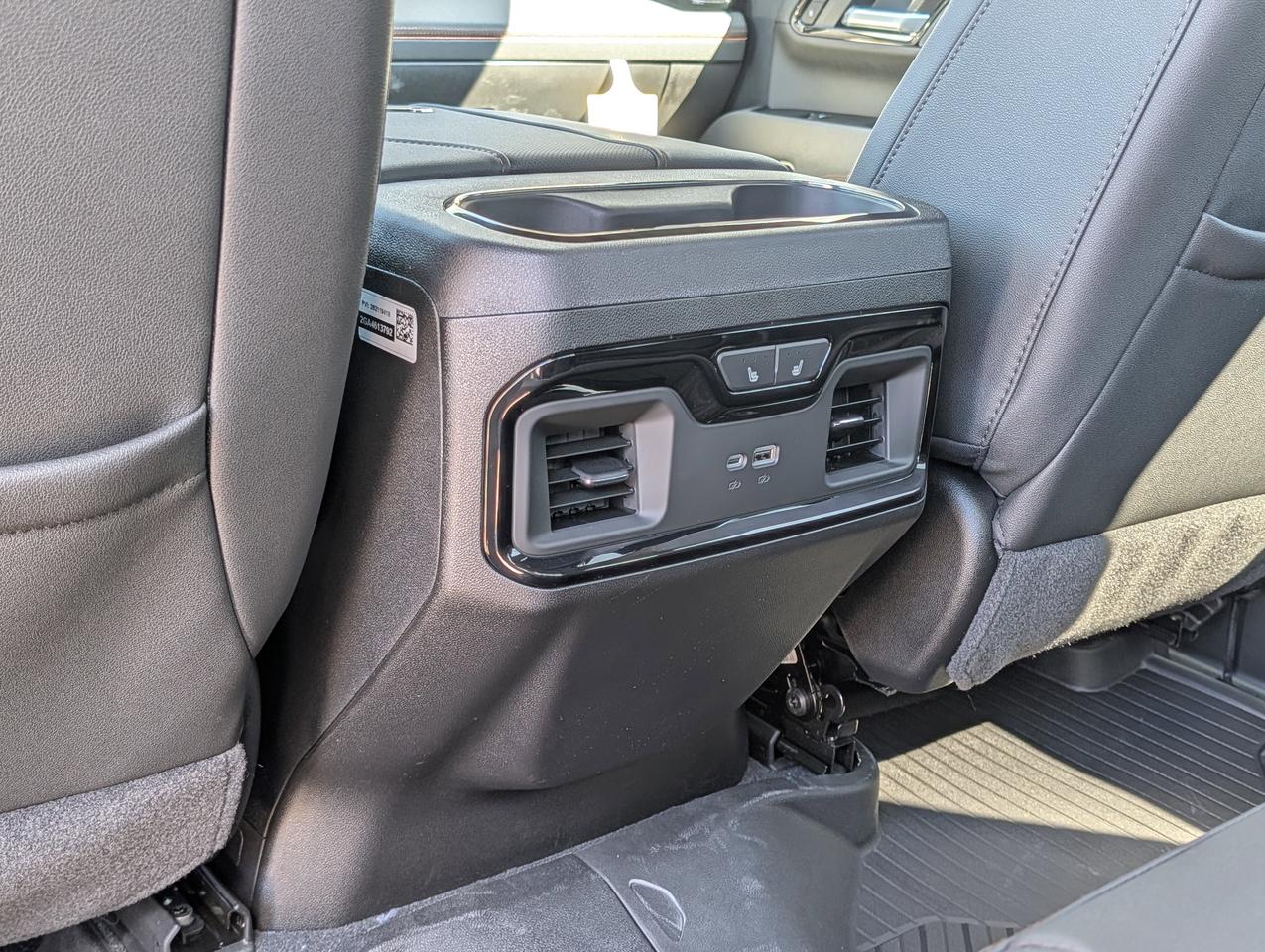2026 GMC SIERRA 2500HD AT4 Photo