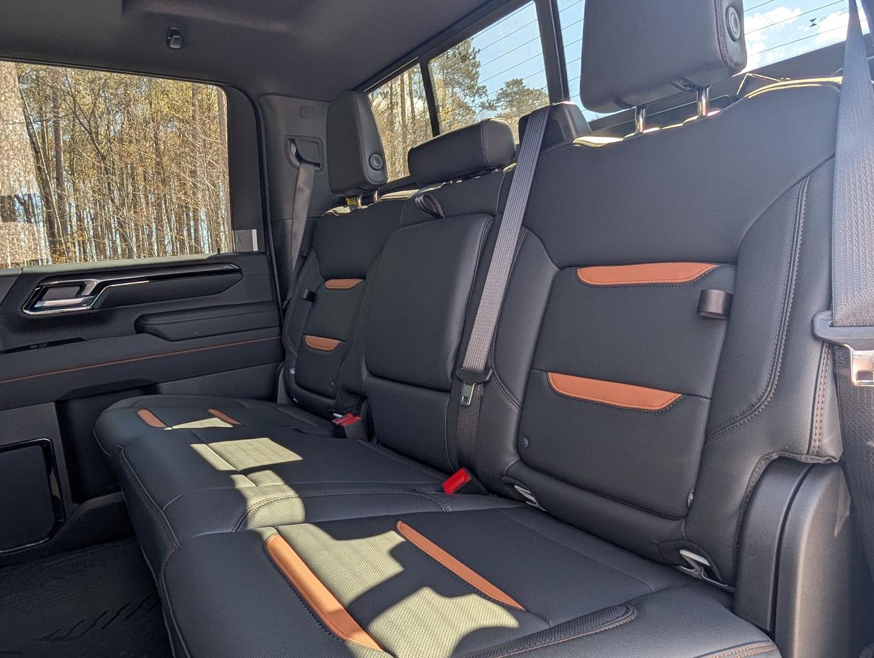 2026 GMC SIERRA 2500HD AT4 Photo