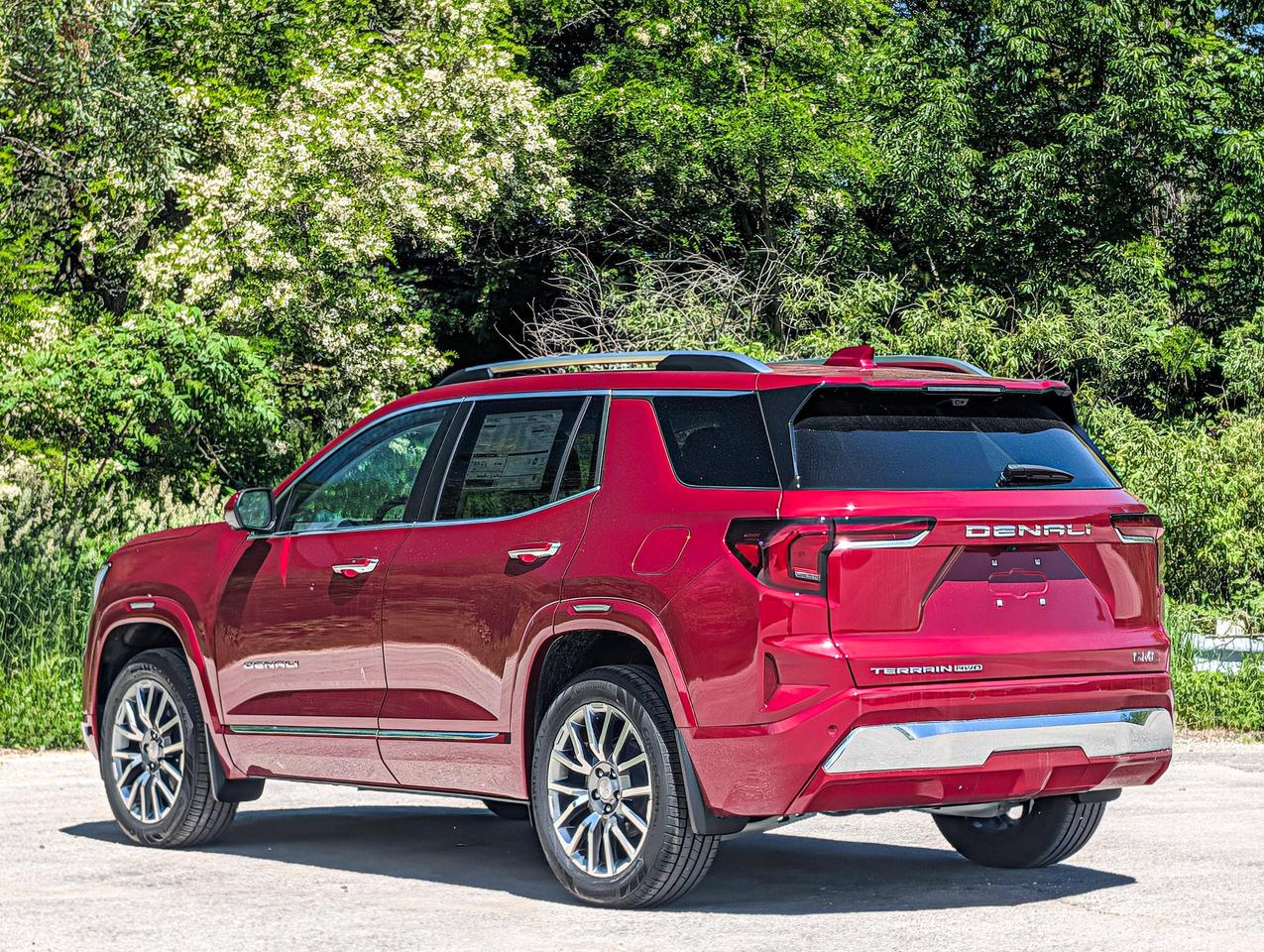2026 GMC Terrain AWD Denali Photo