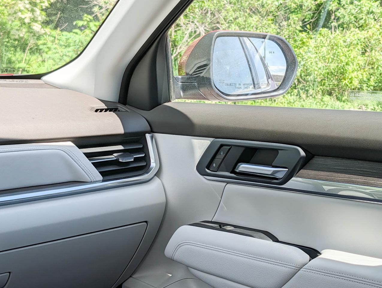 2026 GMC Terrain AWD Denali Photo