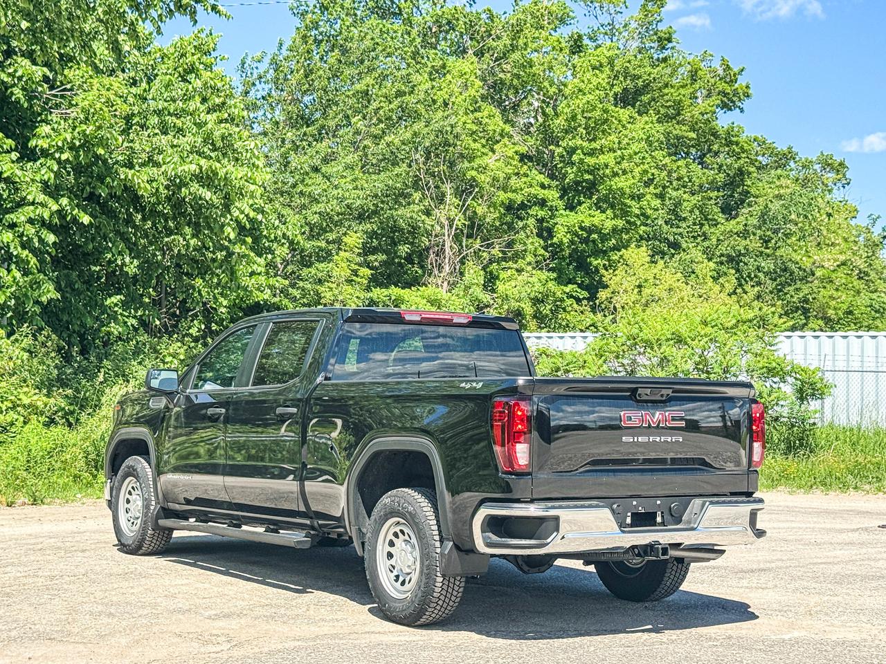 2026 GMC Sierra 1500 PRO Photo