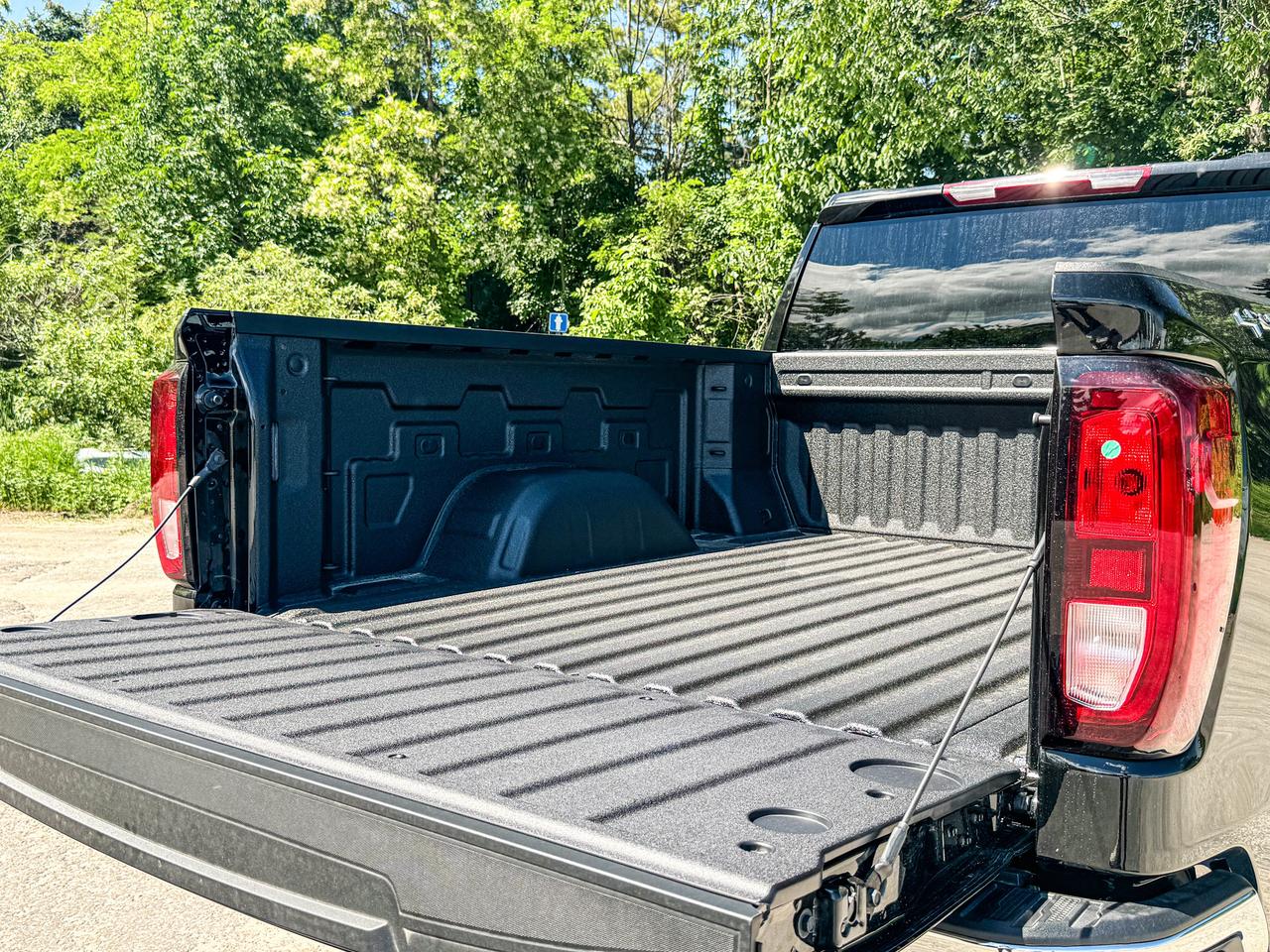2026 GMC Sierra 1500 PRO Photo