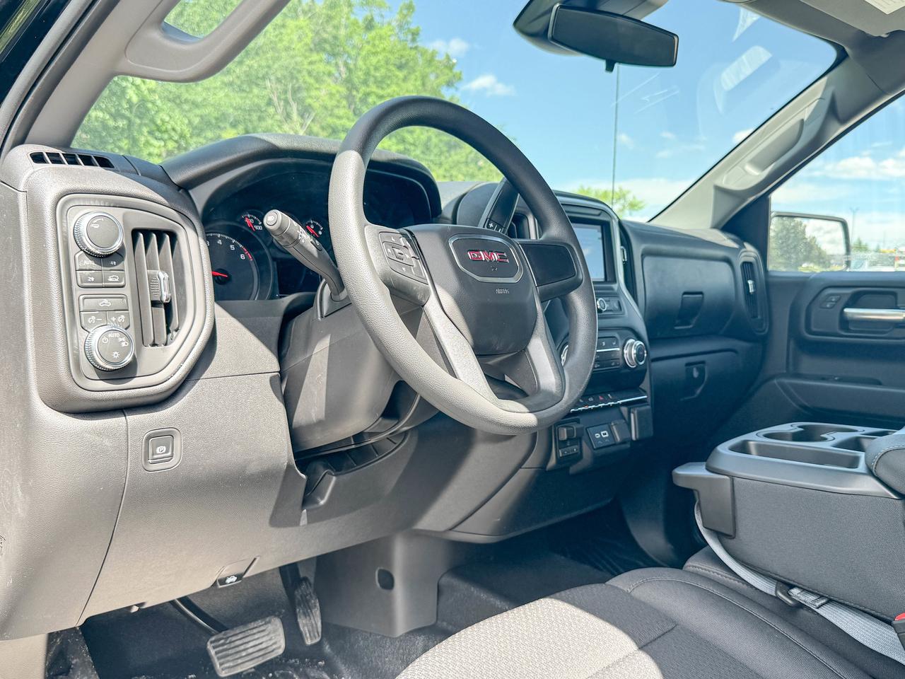 2026 GMC Sierra 1500 PRO Photo