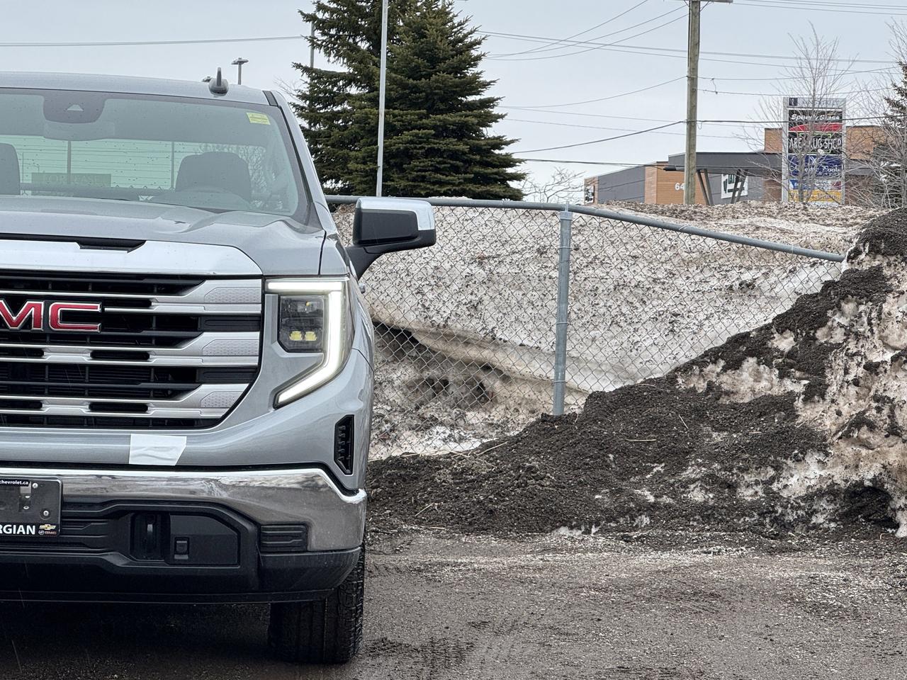 2026 GMC Sierra 1500 SLE Photo