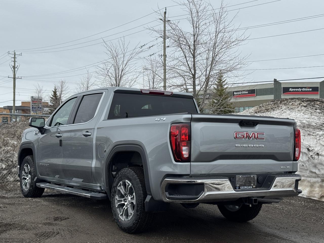 2026 GMC Sierra 1500 SLE Photo