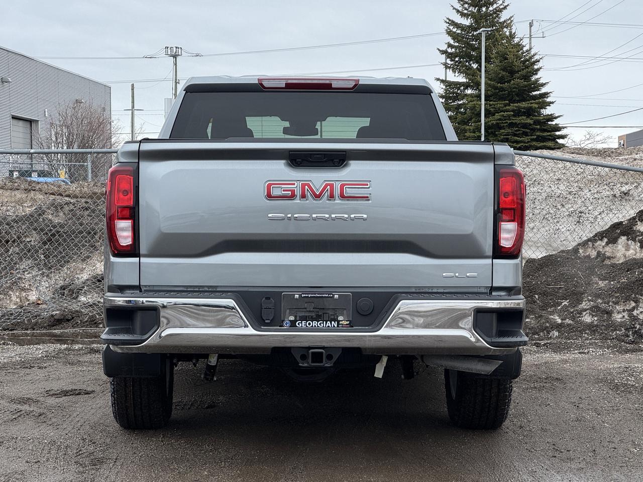 2026 GMC Sierra 1500 SLE Photo