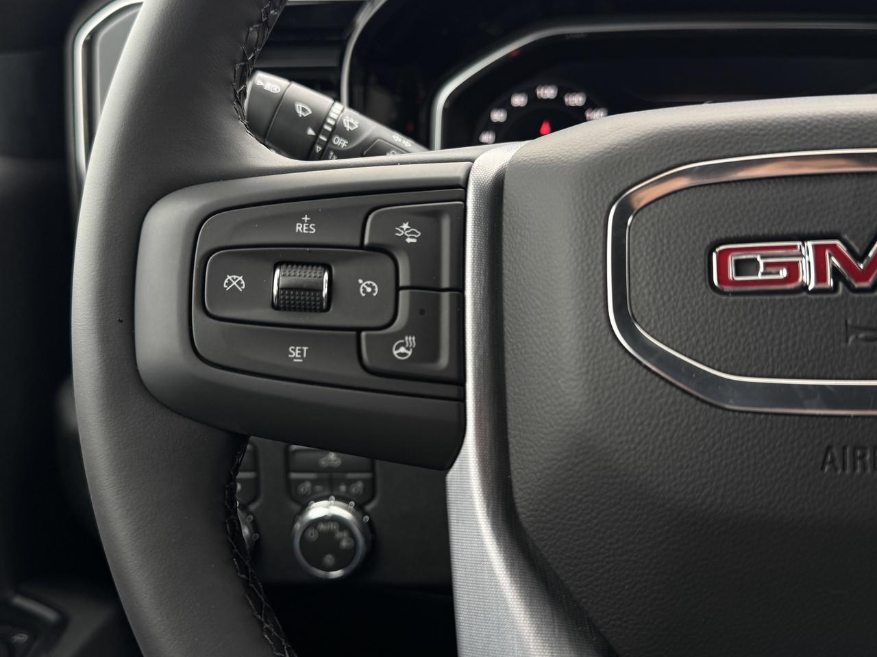 2026 GMC Sierra 1500 SLE Photo
