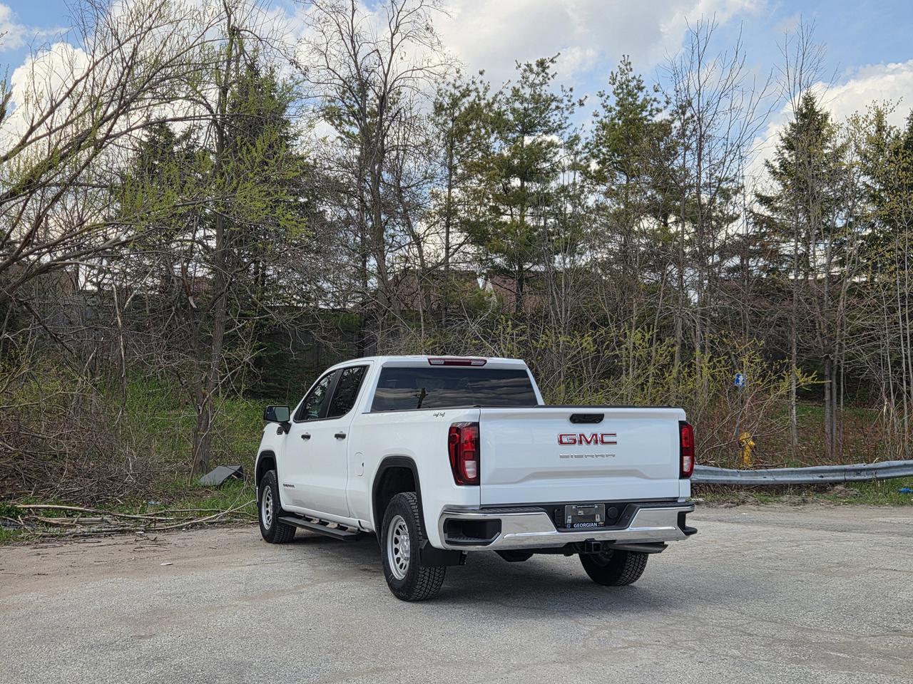 2026 GMC Sierra 1500 PRO Photo