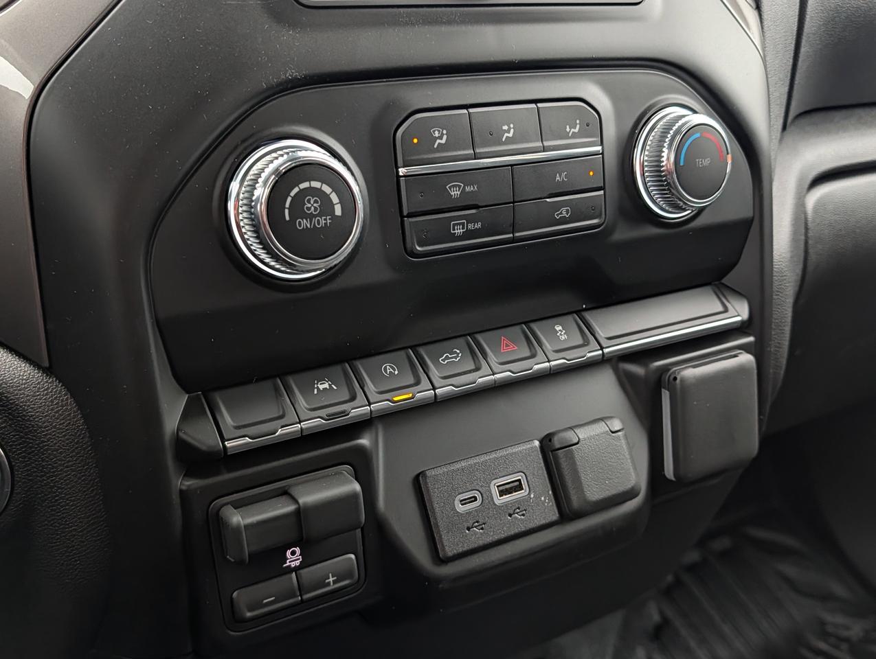 2026 GMC Sierra 1500 PRO Photo