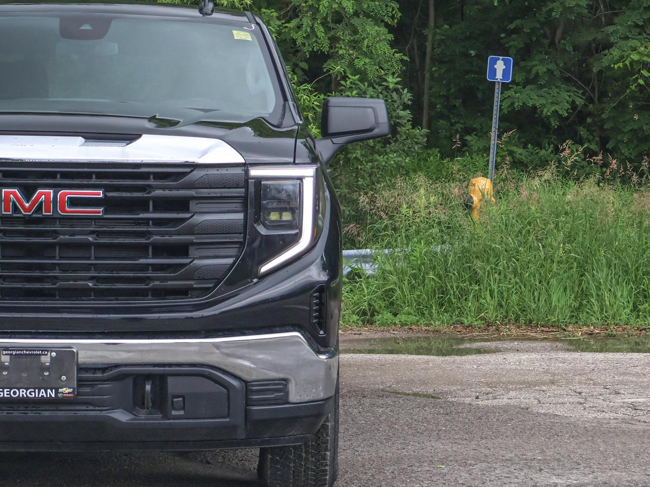 2026 GMC Sierra 1500 PRO Photo