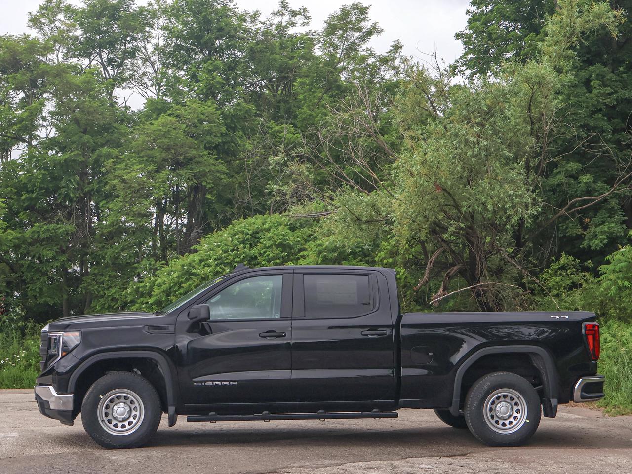 2026 GMC Sierra 1500 PRO Photo