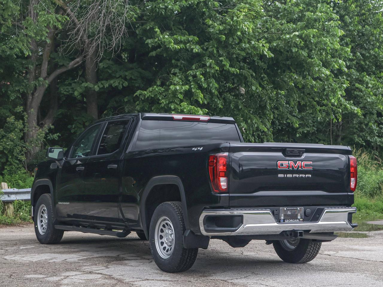 2026 GMC Sierra 1500 PRO Photo