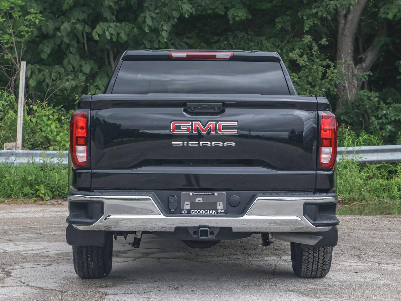 2026 GMC Sierra 1500 PRO Photo