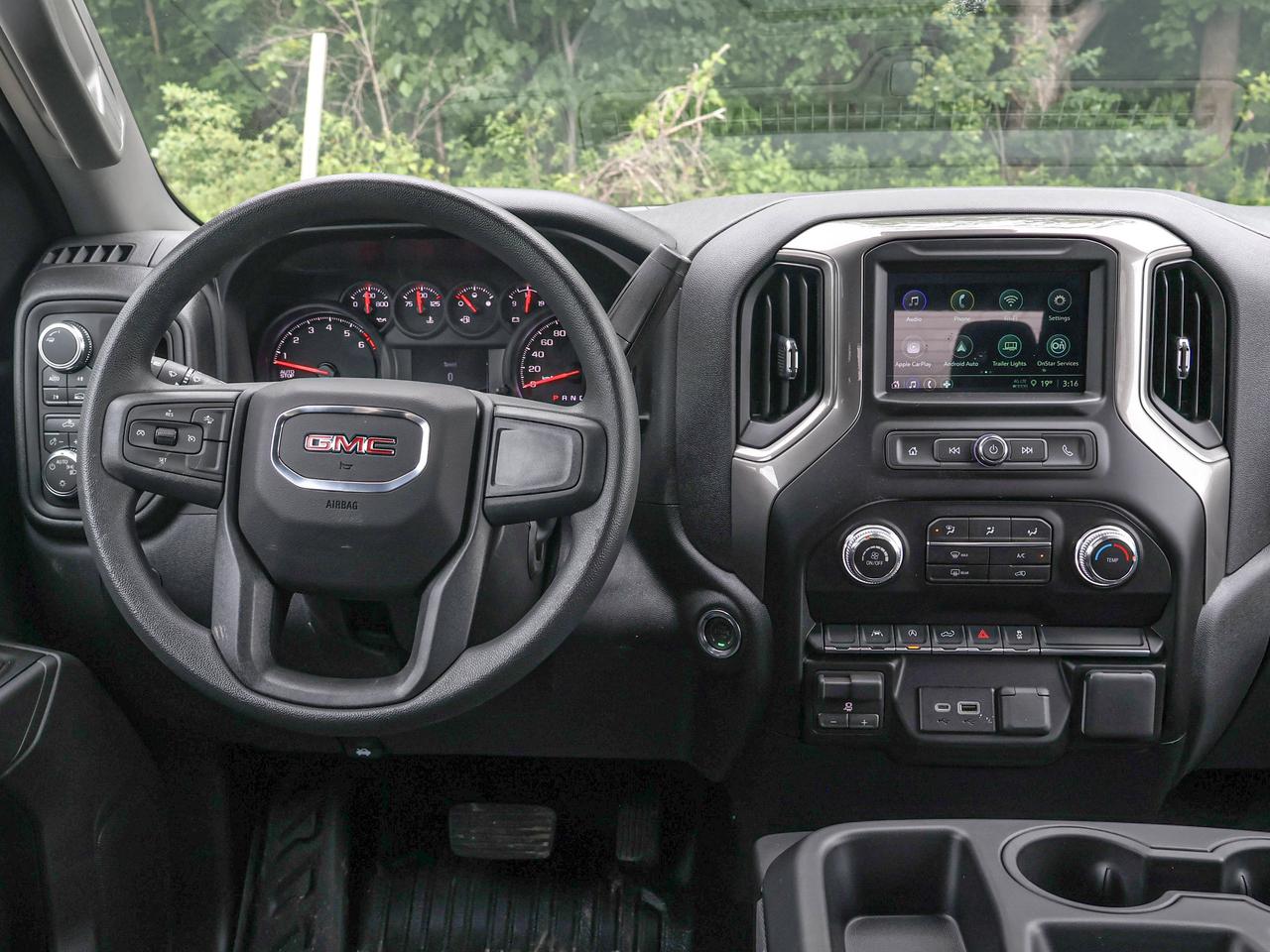 2026 GMC Sierra 1500 PRO Photo