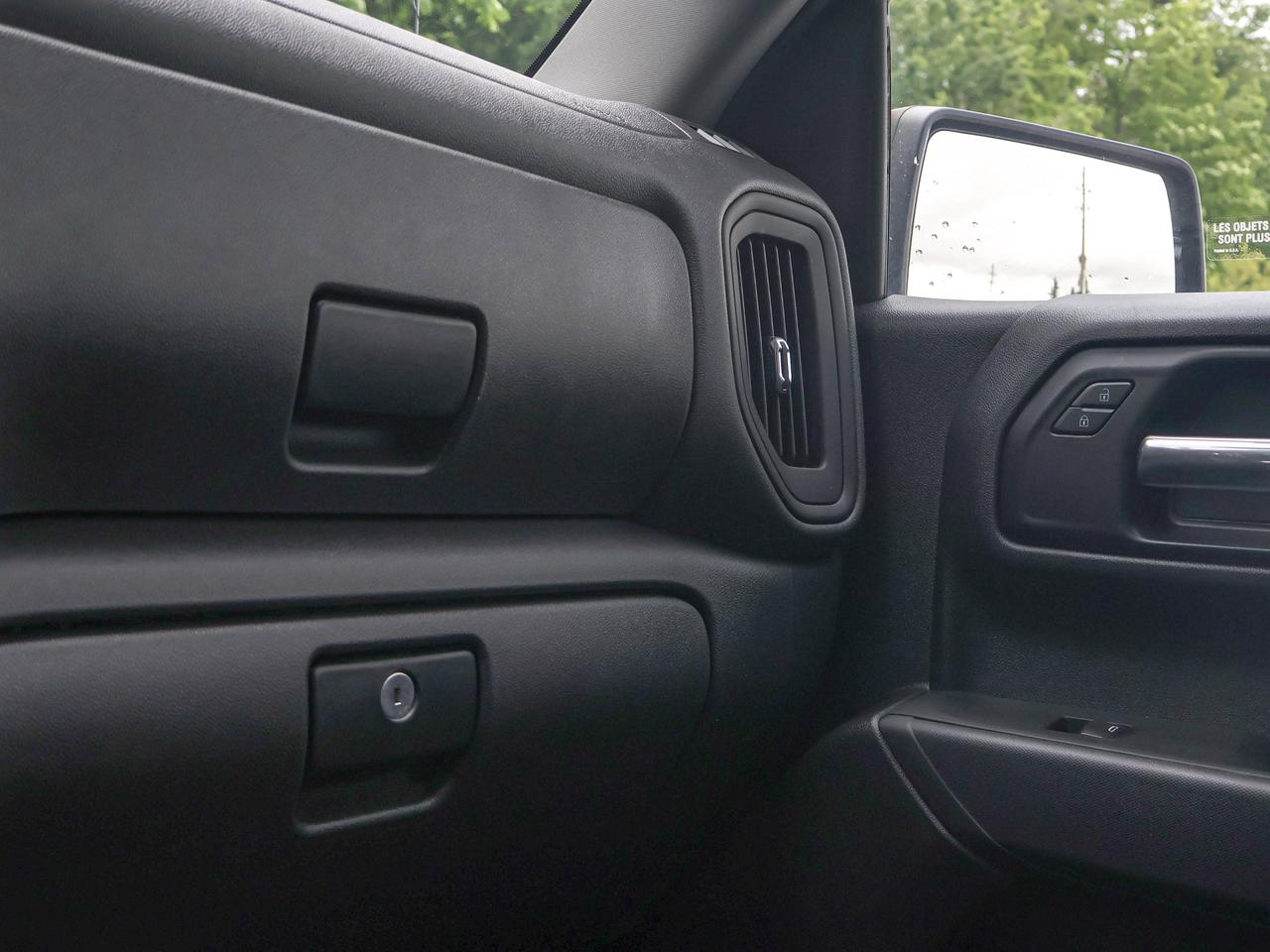 2026 GMC Sierra 1500 PRO Photo