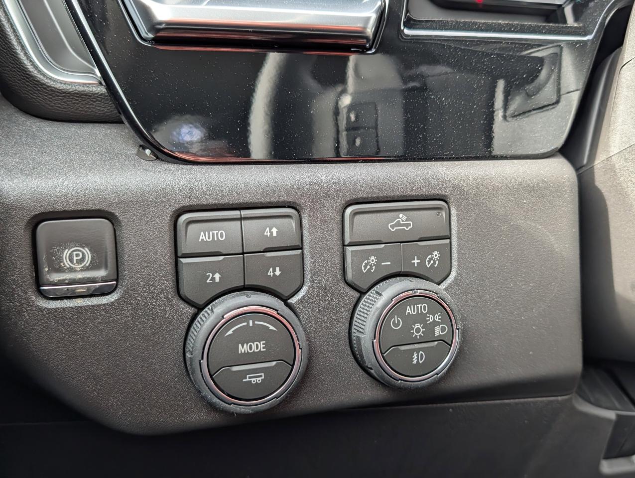 2026 Chevrolet Silverado 1500 RST Photo