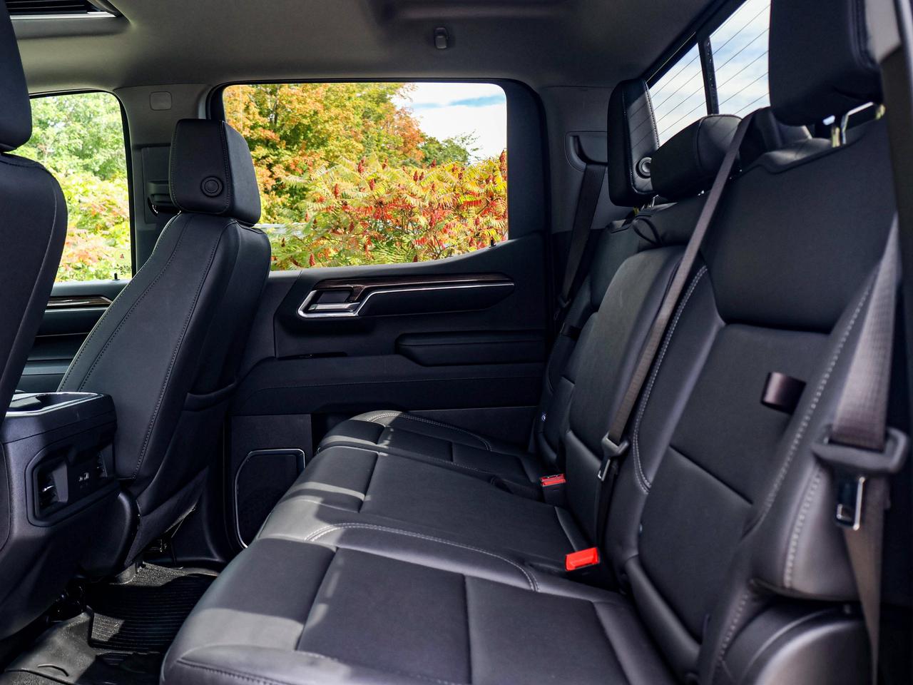 2026 Chevrolet Silverado 1500 RST Photo