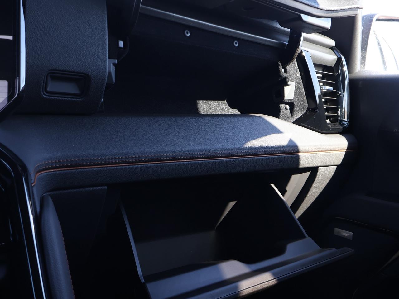 2026 GMC Sierra 1500 AT4 Photo