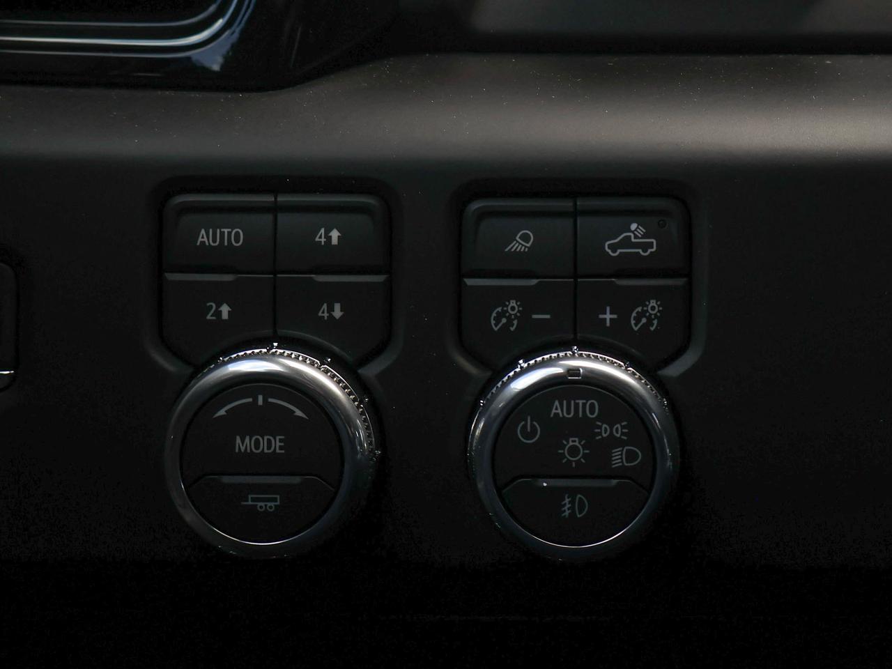 2026 GMC Sierra 1500 AT4 Photo
